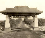 Entrance arch on road from farm to Lee�s Summit